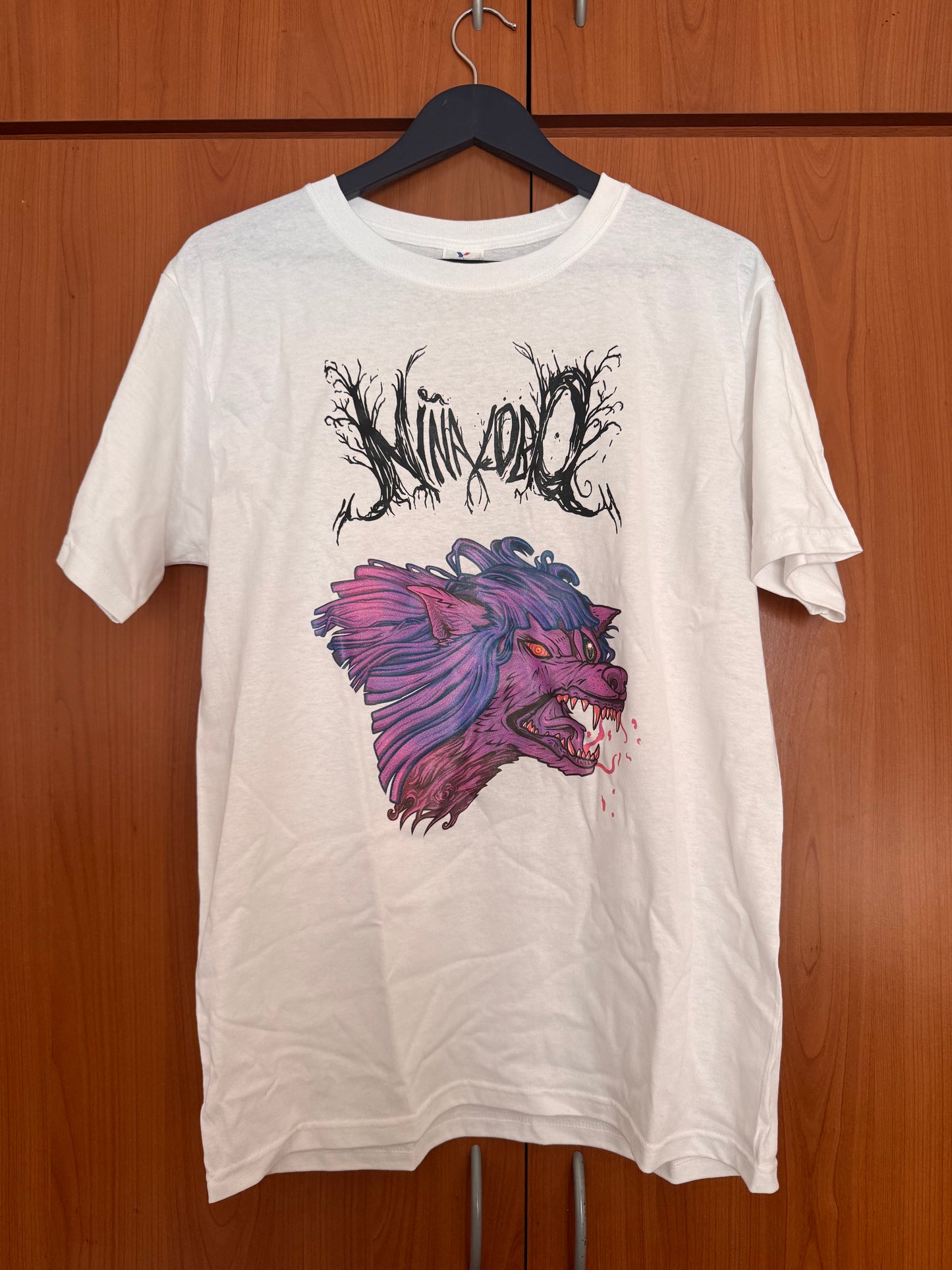 Remera Loba Metalera